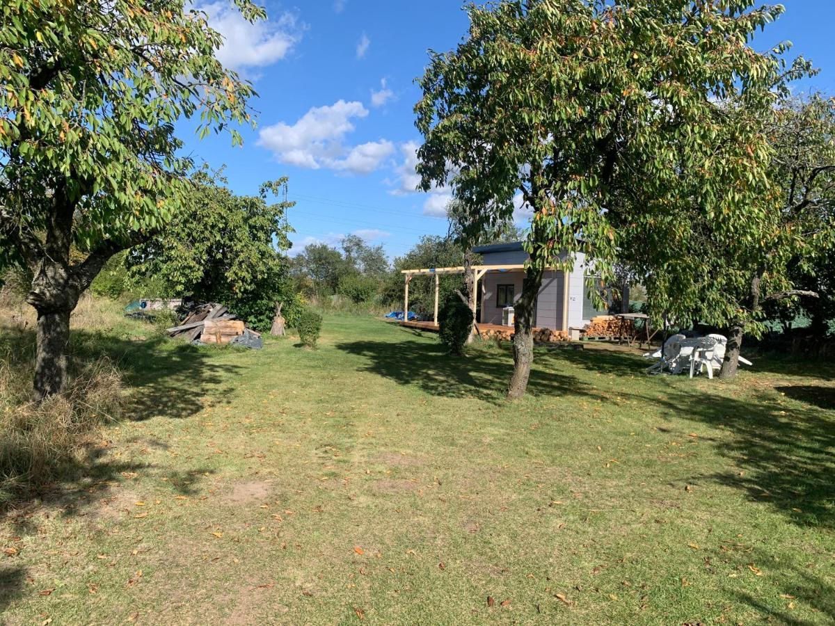 Tiny House - Chatka V Rezi U Prahy Husinec  外观 照片